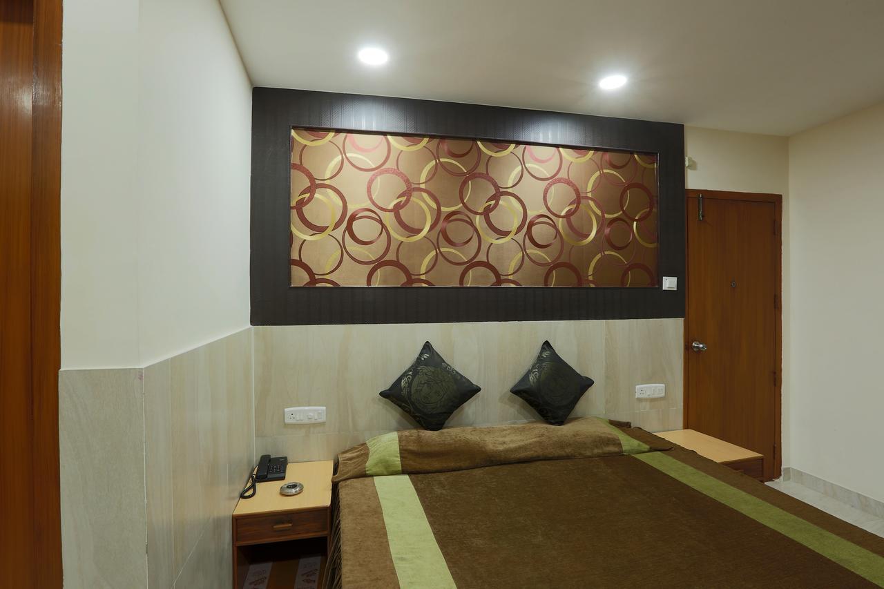 Hotel Sunview International 구와하티 외부 사진