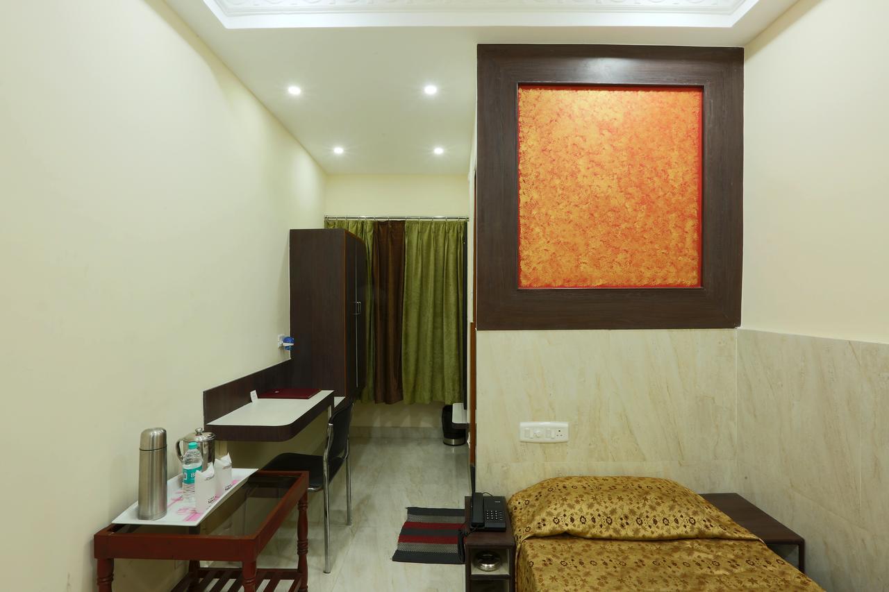 Hotel Sunview International 구와하티 외부 사진